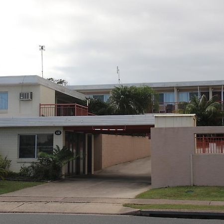 Caloundra Suncourt Motel Exterior photo