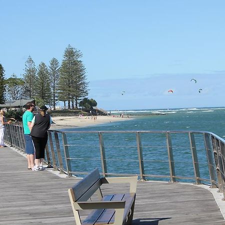 Caloundra Suncourt Motel Exterior photo