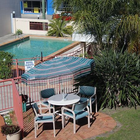 Caloundra Suncourt Motel Exterior photo