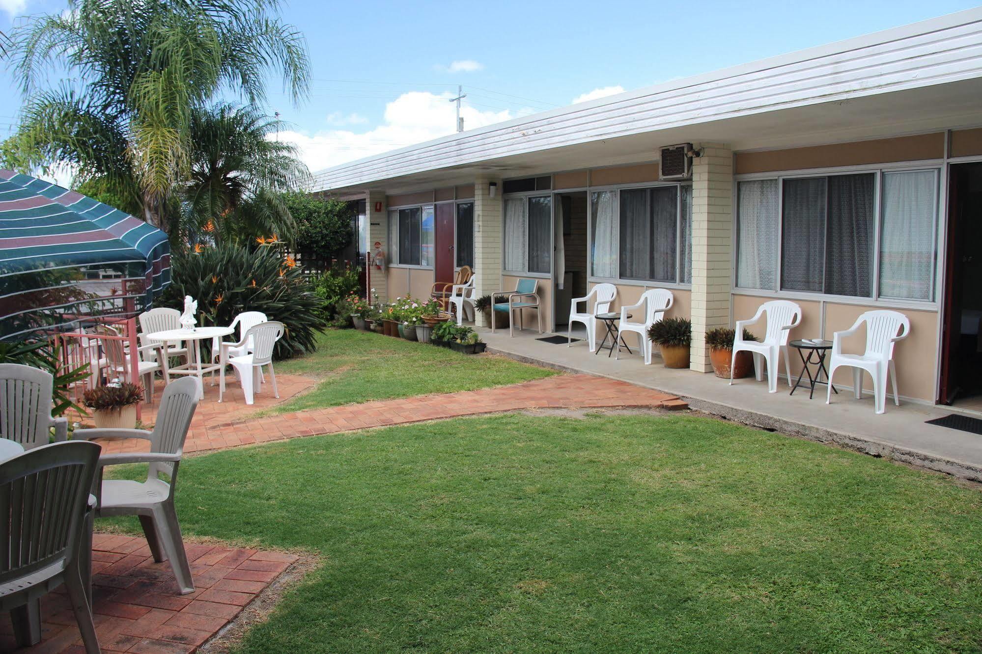 Caloundra Suncourt Motel Exterior photo