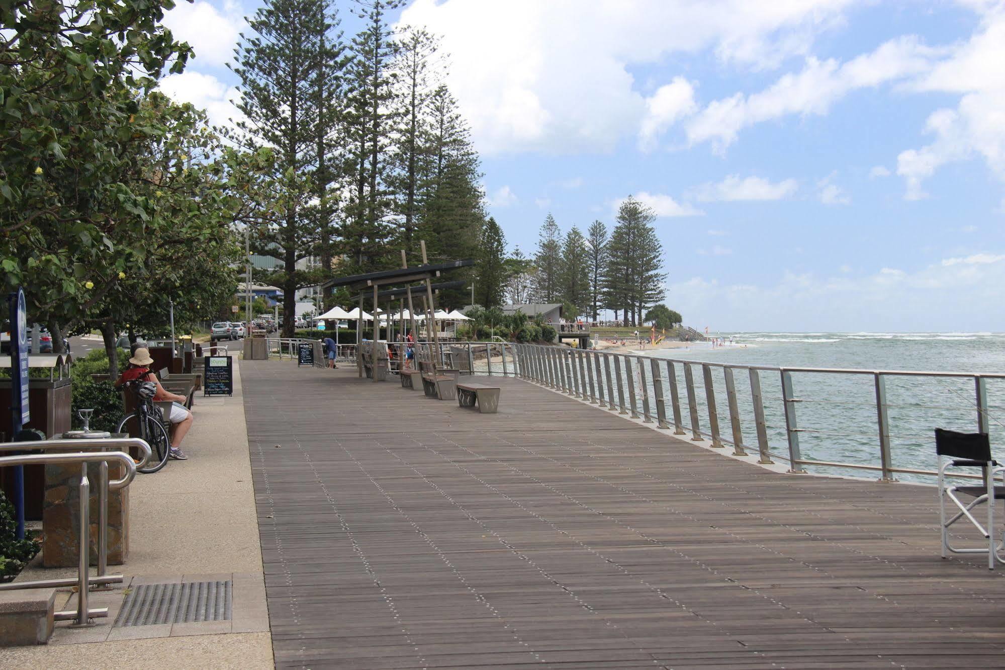 Caloundra Suncourt Motel Exterior photo